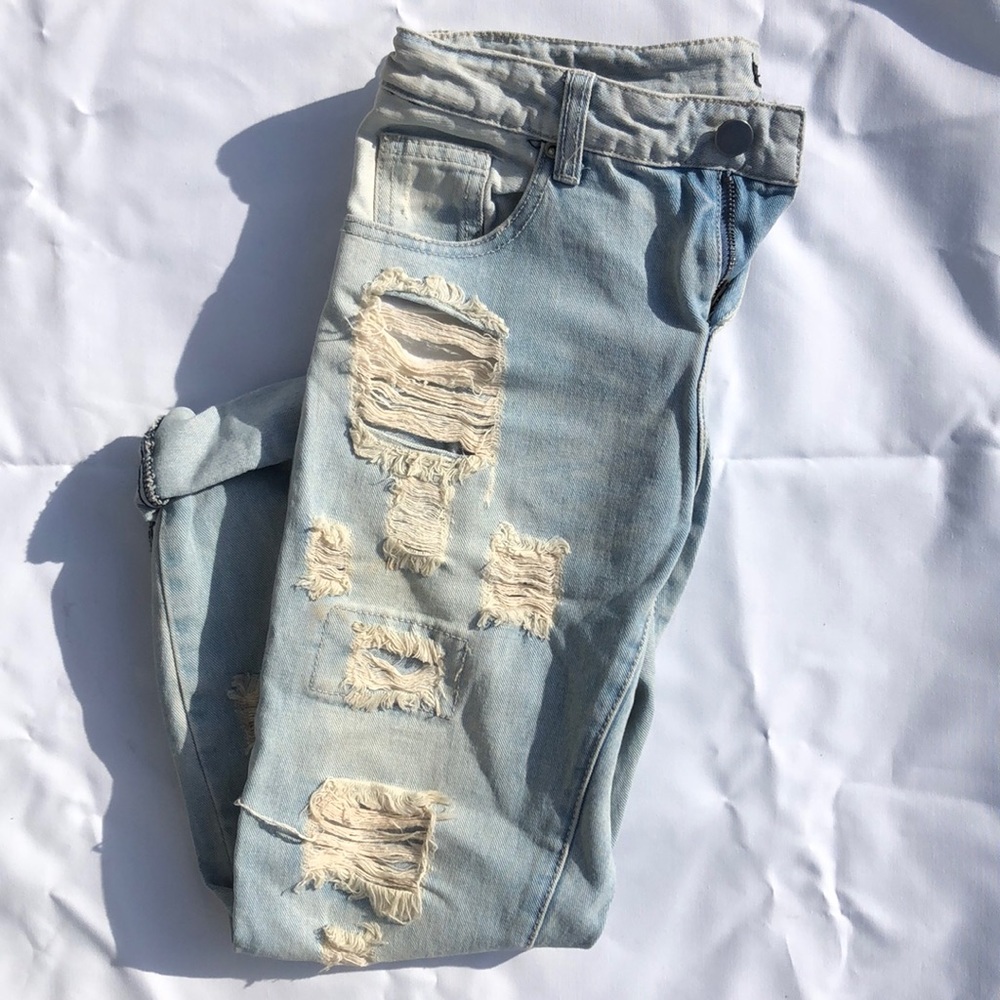 High Waisted Jeans